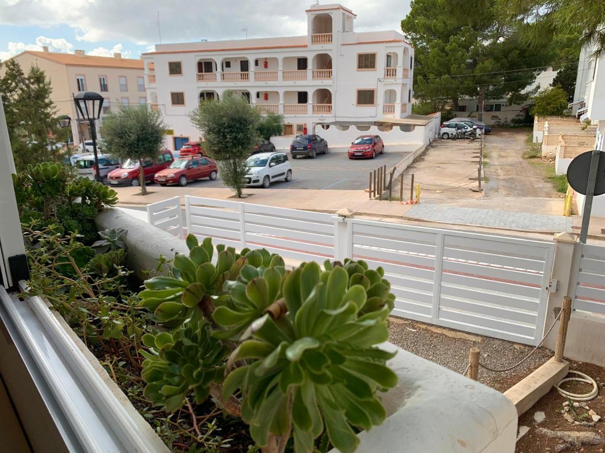 Apartamentos Rex Con 2 Camere Da Letto Es Pujols Exterior photo